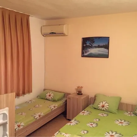 Hotel Laguna Family Beala