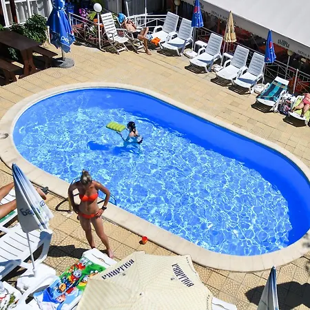 Laguna Family Hotel Beala